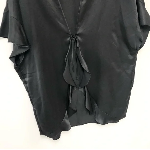 Victoria’s Secret One Size Black Satin Robe - Picture 3 of 8